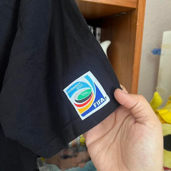 USA Women's World Cup 2011 Germany size medium - Picture 3 of 5